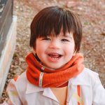 MIMOOKIDS-ENDLESS-SCARF-CARAMEL-SAND-3.jpg