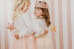 deguisement-baguette-magique-sequins-or_900x